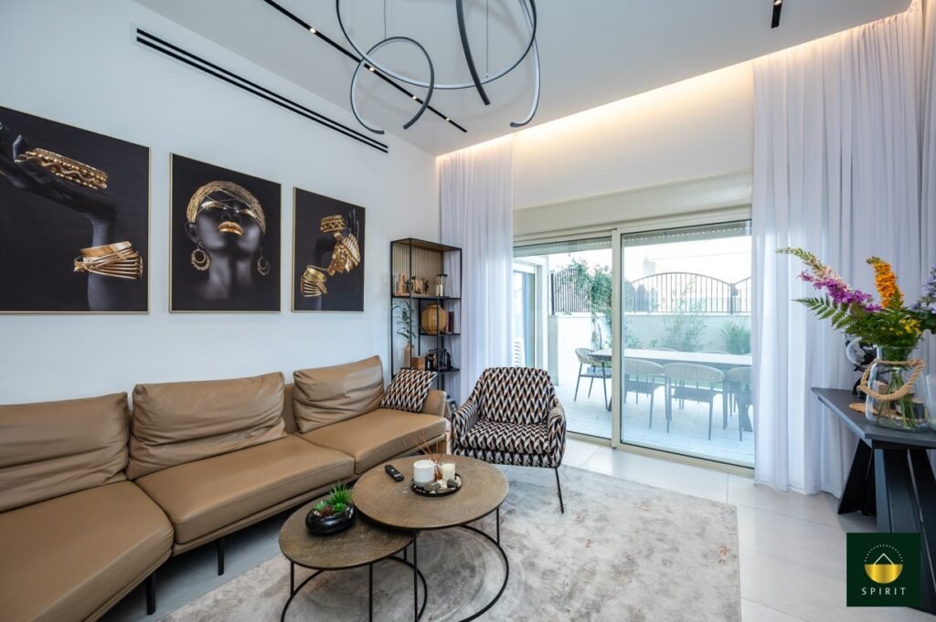 079b1974-d45a-4471-b4d4-4d36829b835b