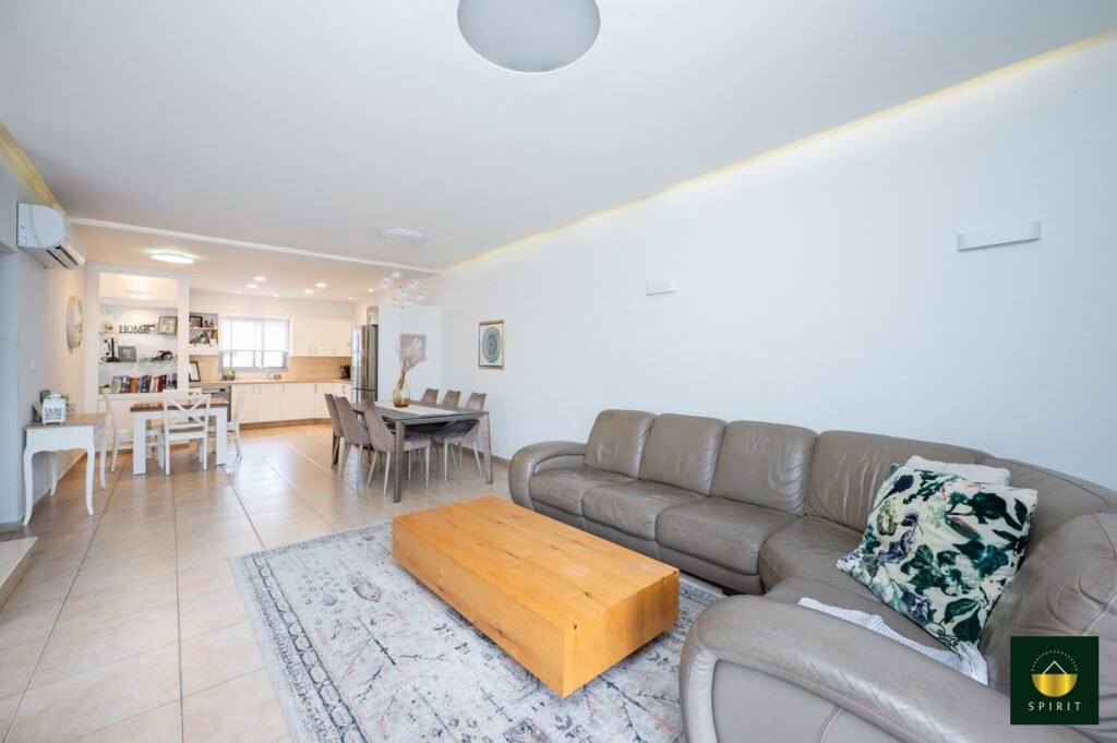 602ce97c-eda9-457e-9de1-a8afabe7cf50