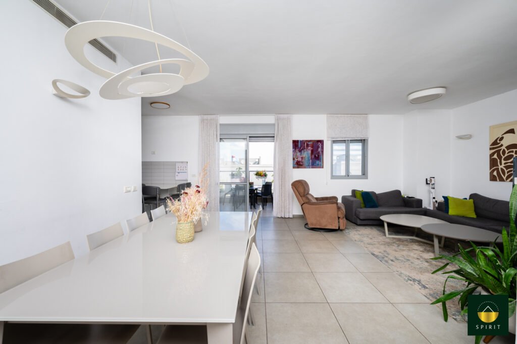 496002306_1245292857607894_7186828140554813_n (1)