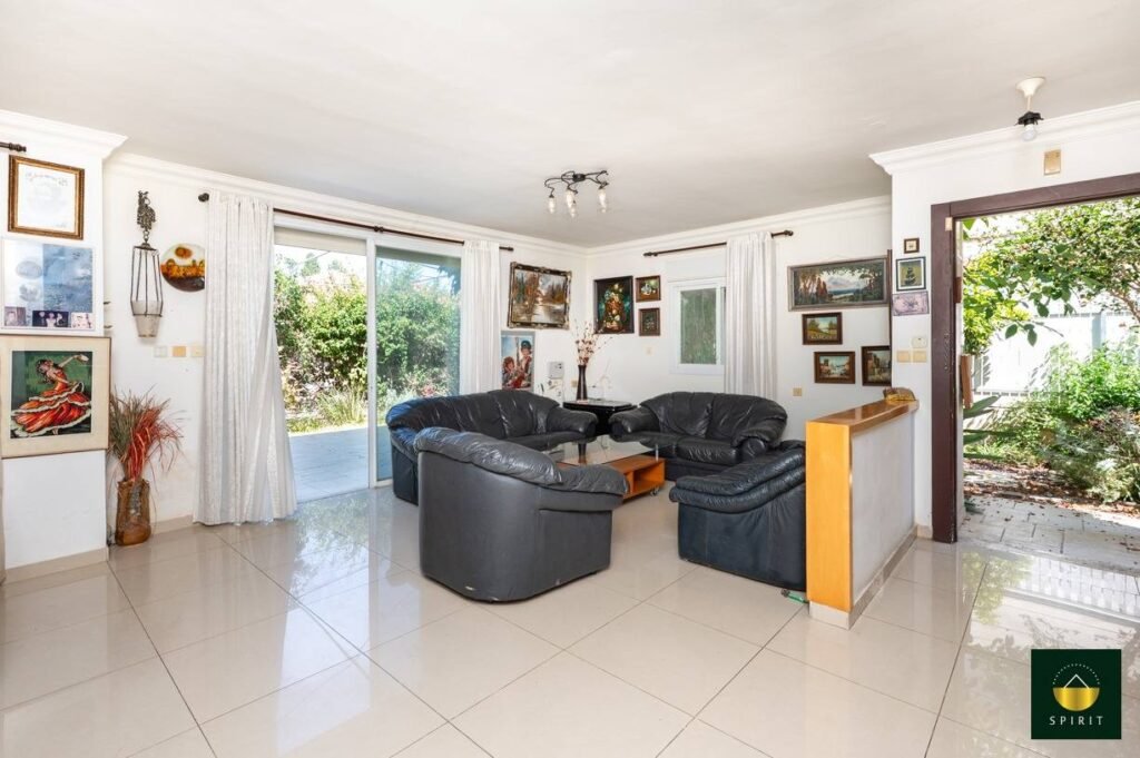 528165309_1318177200319459_3736788943200978831_n