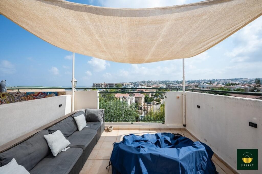 WhatsApp Image 2025-08-20 at 11.33.42 (1)